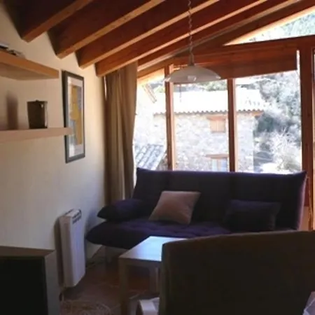 Cal Tomas Apartment